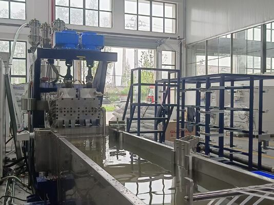 Mudança de ecrã tipo correia para mudança de ecrã sem parar com potência de aquecimento de 8,4 kW e flutuação de pressão ≤ 5%